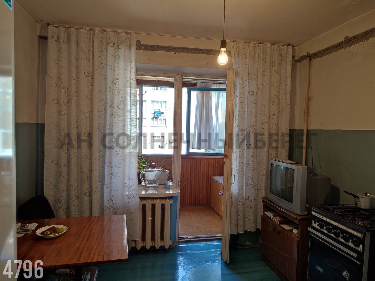 Квартира на продажу в Туапсе, улица Фрунзе, 38 фото №0