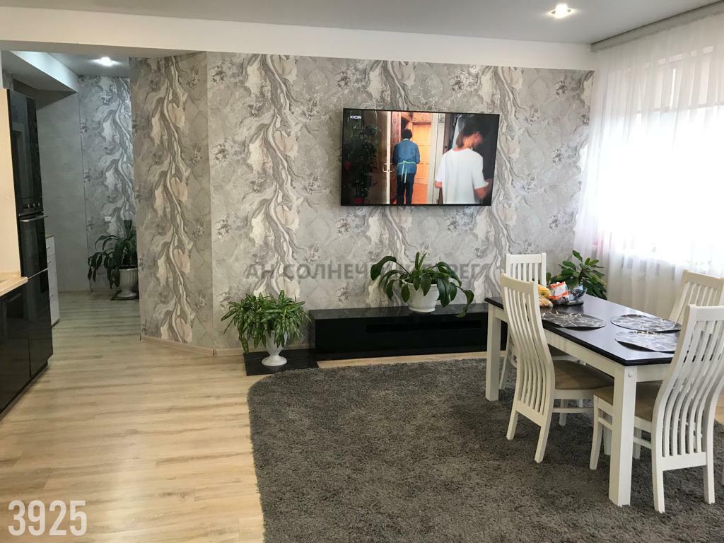 Квартира на продажу в Туапсе, улица Октябрьской Революции, 5А фото №2